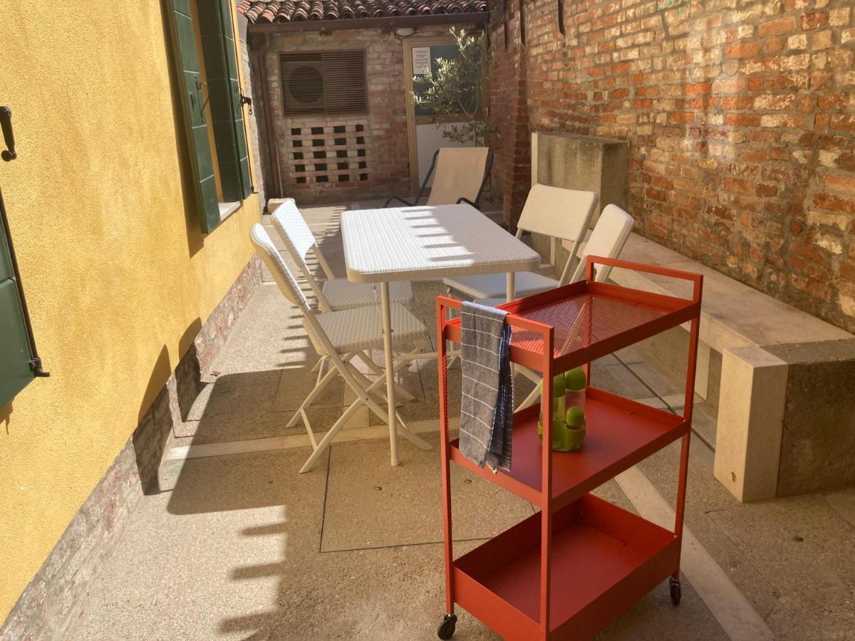 Appartamento Tre Archi Con Corte Privata 威尼斯 外观 照片