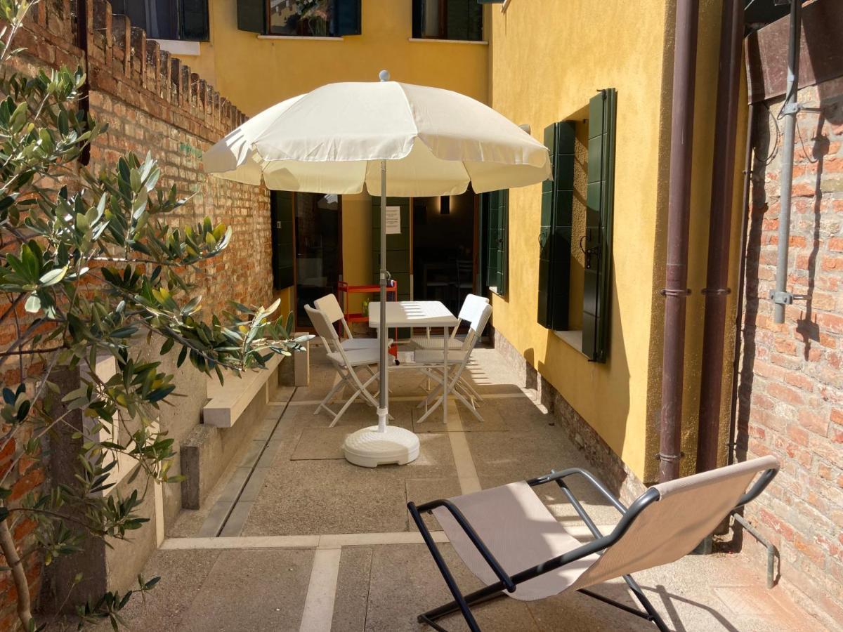 Appartamento Tre Archi Con Corte Privata 威尼斯 外观 照片